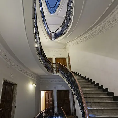 Charming In By Wonderful Italy * Genua